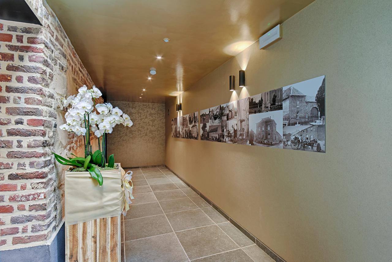 Hotel Twee Broeders Riemst Exterior foto